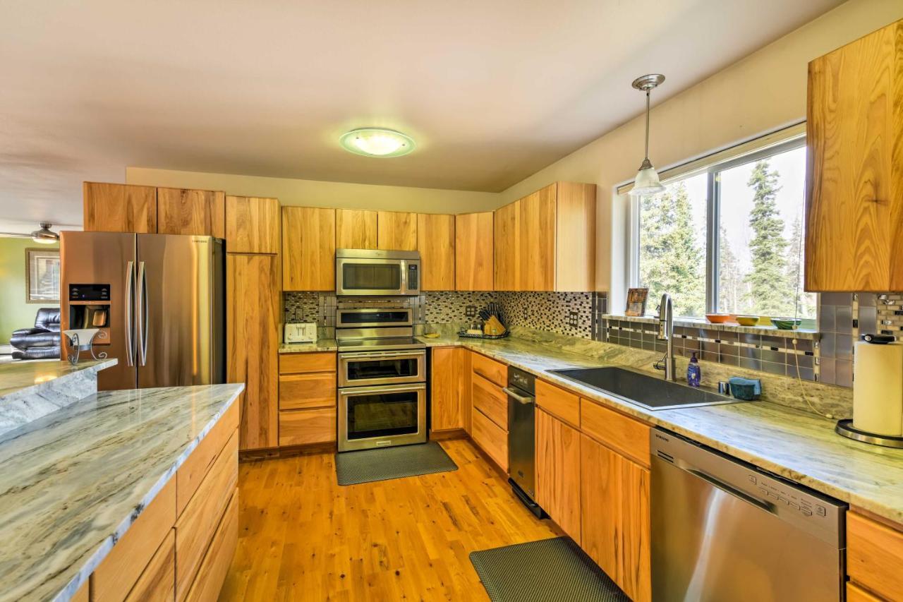 Hillside By Hiking And Biking Trails! Apartment *