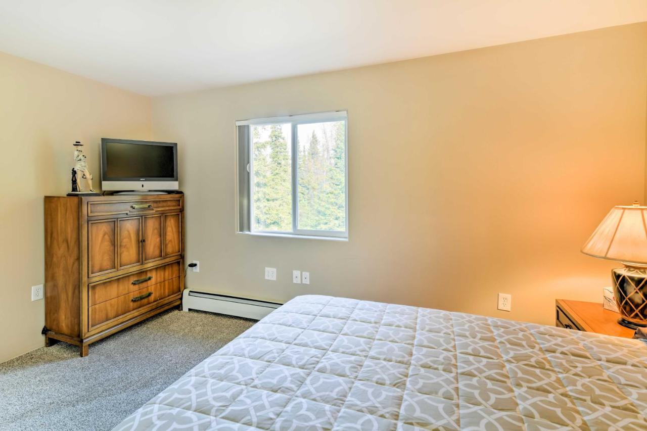 Hillside By Hiking And Biking Trails! Apartment *